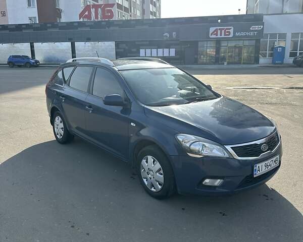 Синий Киа Сид, объемом двигателя 1.58 л и пробегом 285 тыс. км за 4900 $, фото 6 на Automoto.ua