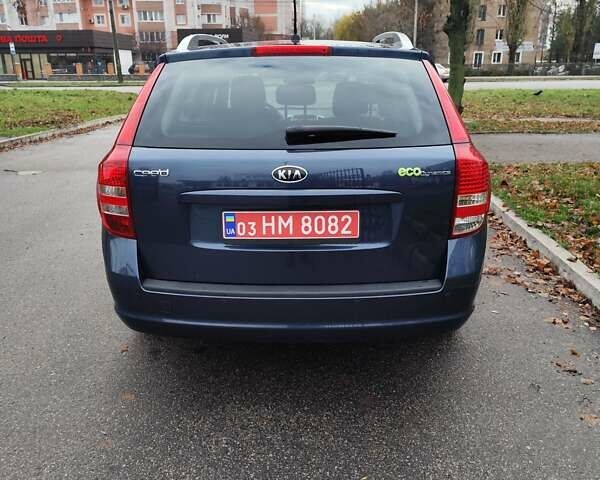 Синий Киа Сид, объемом двигателя 1.4 л и пробегом 217 тыс. км за 6200 $, фото 7 на Automoto.ua