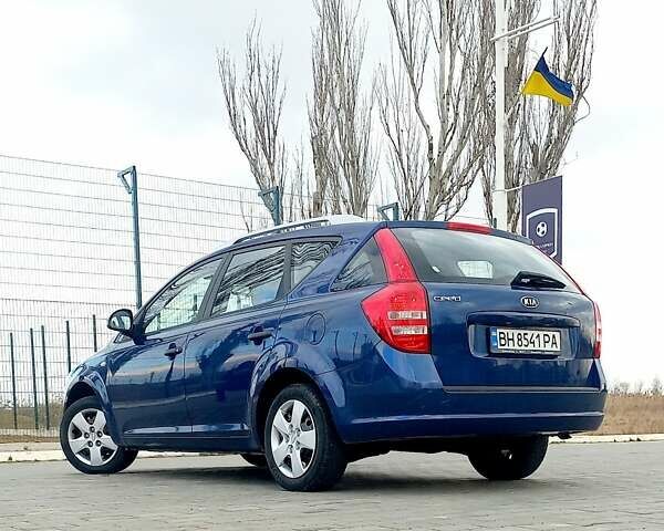 Синий Киа Сид, объемом двигателя 1.4 л и пробегом 168 тыс. км за 6200 $, фото 2 на Automoto.ua