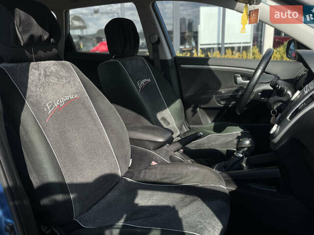 Синий Киа Сид, объемом двигателя 1.58 л и пробегом 325 тыс. км за 5600 $, фото 10 на Automoto.ua