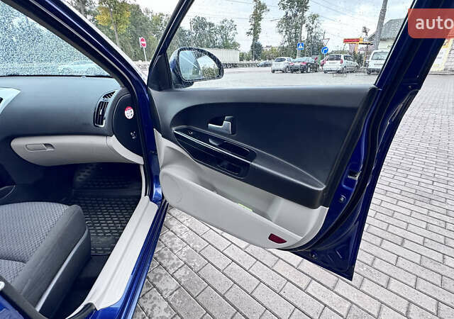 Синий Киа Сид, объемом двигателя 1.6 л и пробегом 176 тыс. км за 4999 $, фото 31 на Automoto.ua