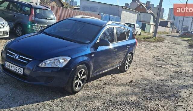 Синий Киа Сид, объемом двигателя 1.6 л и пробегом 310 тыс. км за 5500 $, фото 5 на Automoto.ua