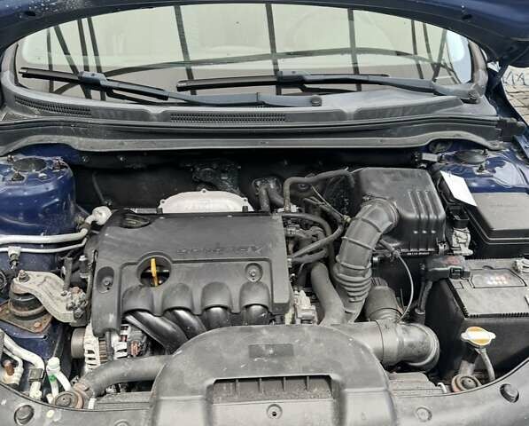 Синій Кіа Сід, об'ємом двигуна 1.4 л та пробігом 192 тис. км за 6000 $, фото 9 на Automoto.ua