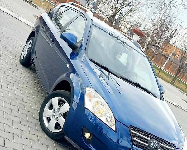 Синий Киа Сид, объемом двигателя 1.4 л и пробегом 168 тыс. км за 6200 $, фото 3 на Automoto.ua