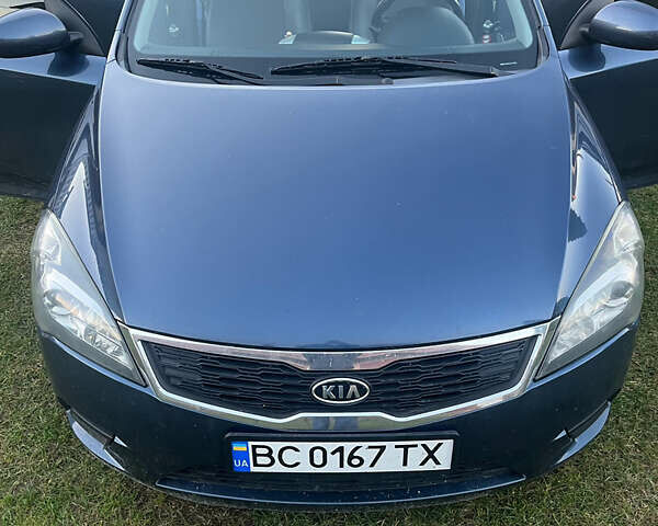 Синій Кіа Сід, об'ємом двигуна 1.58 л та пробігом 162 тис. км за 6400 $, фото 2 на Automoto.ua