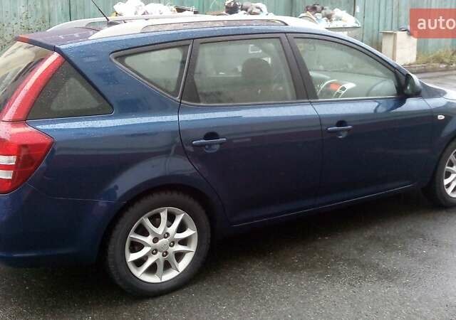 Синий Киа Сид, объемом двигателя 1.6 л и пробегом 250 тыс. км за 5700 $, фото 21 на Automoto.ua