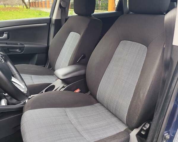 Синий Киа Сид, объемом двигателя 1.4 л и пробегом 217 тыс. км за 6000 $, фото 44 на Automoto.ua