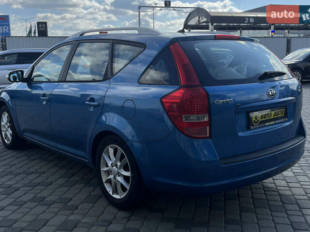 Синий Киа Сид, объемом двигателя 1.58 л и пробегом 325 тыс. км за 5600 $, фото 4 на Automoto.ua