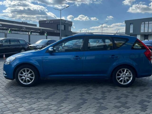 Синий Киа Сид, объемом двигателя 1.6 л и пробегом 325 тыс. км за 5600 $, фото 3 на Automoto.ua