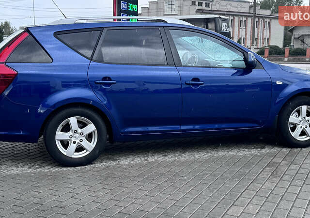 Синий Киа Сид, объемом двигателя 1.6 л и пробегом 176 тыс. км за 4999 $, фото 16 на Automoto.ua
