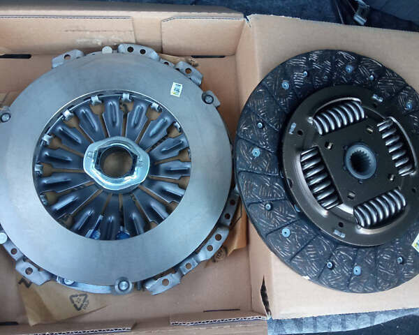 Синий Киа Сид, объемом двигателя 1.58 л и пробегом 165 тыс. км за 6100 $, фото 29 на Automoto.ua