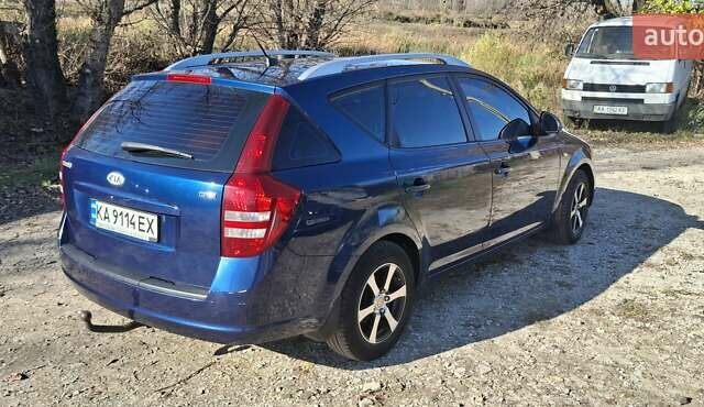 Синий Киа Сид, объемом двигателя 1.6 л и пробегом 310 тыс. км за 5500 $, фото 3 на Automoto.ua