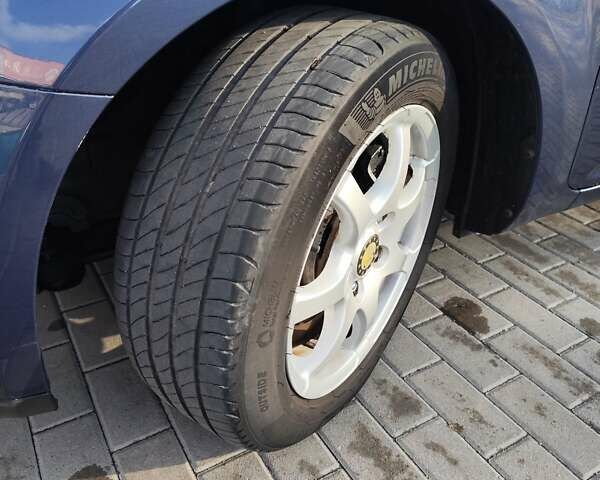 Синий Киа Сид, объемом двигателя 1.4 л и пробегом 217 тыс. км за 6000 $, фото 47 на Automoto.ua