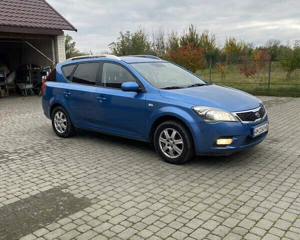 Синий Киа Сид, объемом двигателя 1.58 л и пробегом 276 тыс. км за 6750 $, фото 5 на Automoto.ua