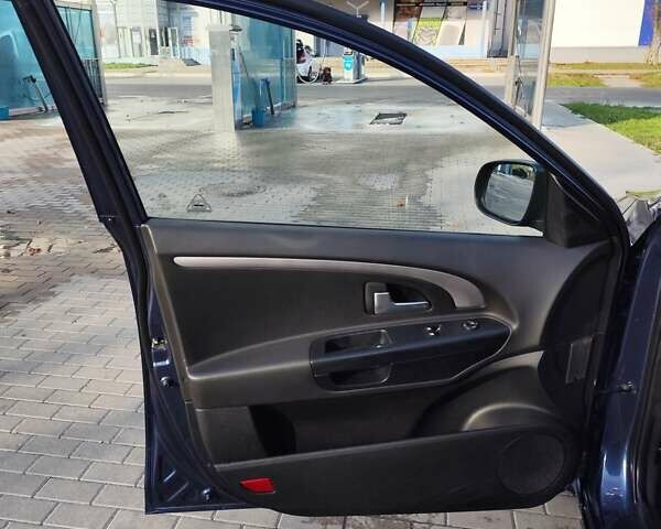 Синий Киа Сид, объемом двигателя 1.4 л и пробегом 217 тыс. км за 6200 $, фото 21 на Automoto.ua