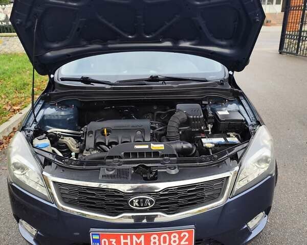 Синій Кіа Сід, об'ємом двигуна 1.4 л та пробігом 217 тис. км за 6300 $, фото 47 на Automoto.ua