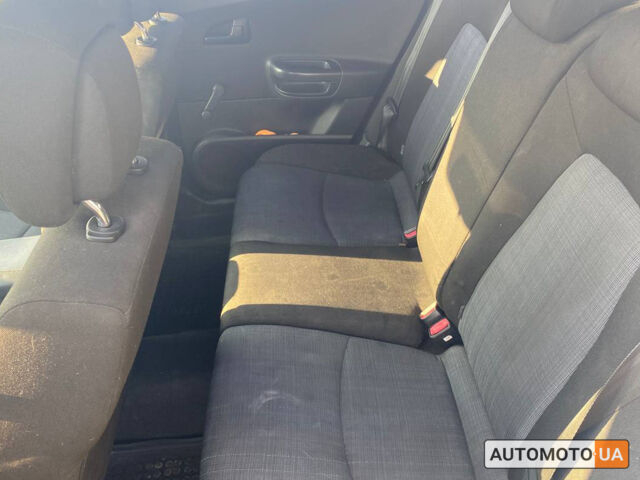 Синий Киа Сид, объемом двигателя 1.4 л и пробегом 310 тыс. км за 7300 $, фото 22 на Automoto.ua