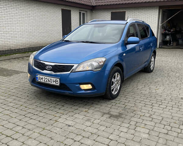 Синий Киа Сид, объемом двигателя 1.58 л и пробегом 276 тыс. км за 6750 $, фото 9 на Automoto.ua