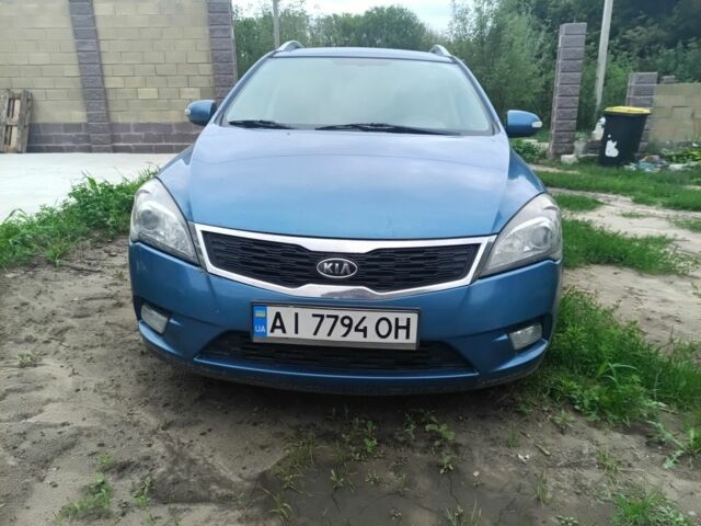 Синий Киа Сид, объемом двигателя 1.6 л и пробегом 272 тыс. км за 5700 $, фото 2 на Automoto.ua