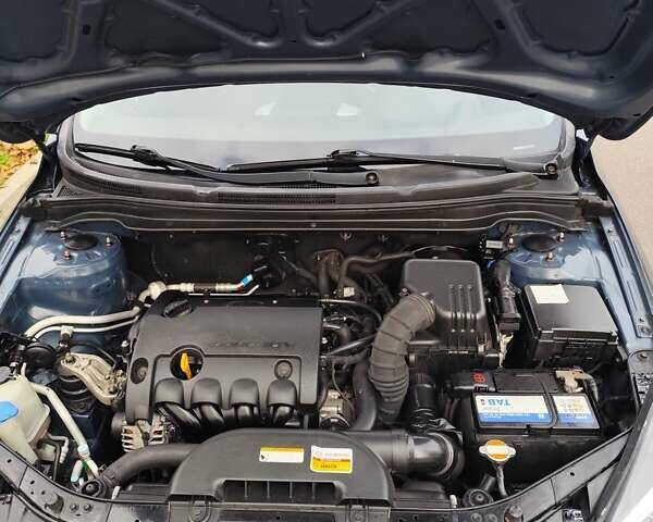 Синій Кіа Сід, об'ємом двигуна 1.4 л та пробігом 217 тис. км за 6300 $, фото 48 на Automoto.ua