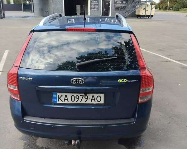 Синий Киа Сид, объемом двигателя 1.58 л и пробегом 262 тыс. км за 6800 $, фото 1 на Automoto.ua