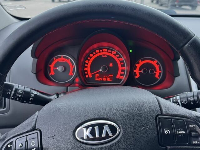 Синій Кіа Сід, об'ємом двигуна 1.6 л та пробігом 242 тис. км за 7105 $, фото 1 на Automoto.ua
