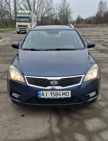 Синий Киа Сид, объемом двигателя 1.4 л и пробегом 255 тыс. км за 6500 $, фото 8 на Automoto.ua