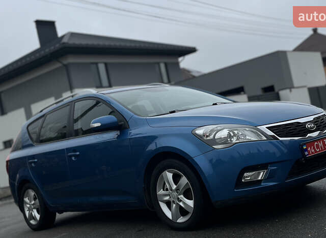 Синий Киа Сид, объемом двигателя 1.6 л и пробегом 259 тыс. км за 7400 $, фото 6 на Automoto.ua