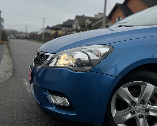 Синий Киа Сид, объемом двигателя 1.6 л и пробегом 259 тыс. км за 7400 $, фото 26 на Automoto.ua