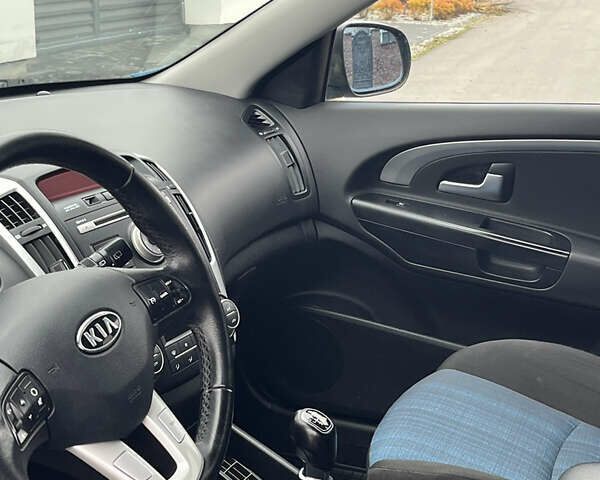 Синий Киа Сид, объемом двигателя 1.6 л и пробегом 259 тыс. км за 7400 $, фото 33 на Automoto.ua
