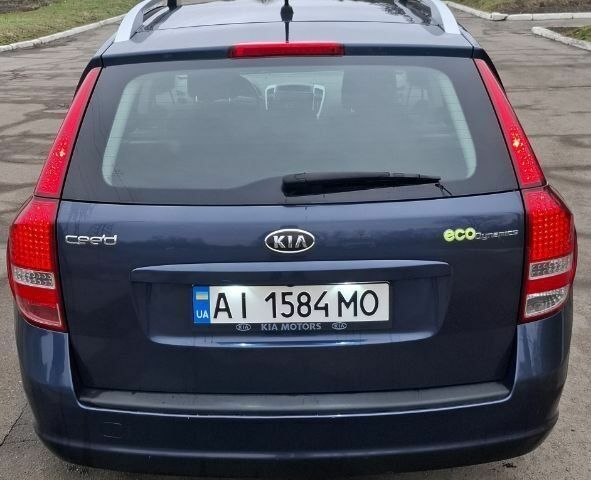Синій Кіа Сід, об'ємом двигуна 1.4 л та пробігом 255 тис. км за 6500 $, фото 6 на Automoto.ua