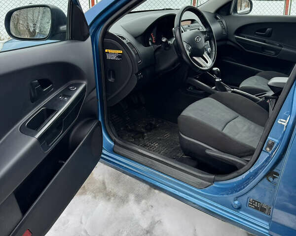 Синій Кіа Сід, об'ємом двигуна 1.58 л та пробігом 226 тис. км за 6899 $, фото 8 на Automoto.ua