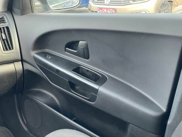 Синий Киа Сид, объемом двигателя 1.4 л и пробегом 200 тыс. км за 6700 $, фото 14 на Automoto.ua