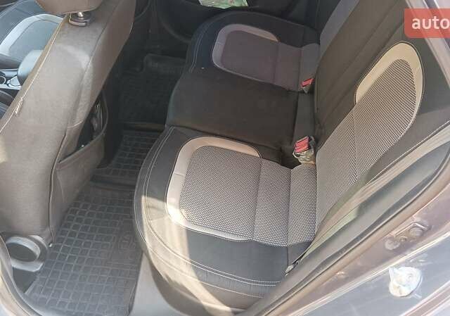 Синий Киа Сид, объемом двигателя 1.58 л и пробегом 96 тыс. км за 14000 $, фото 7 на Automoto.ua