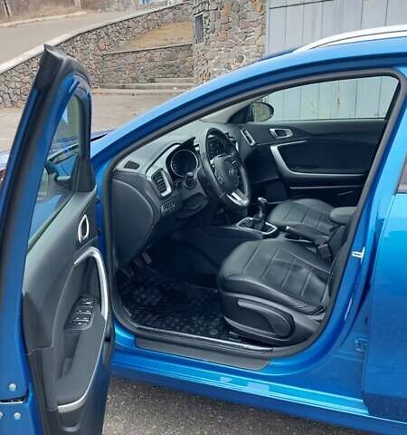 Синий Киа Сид, объемом двигателя 1.37 л и пробегом 66 тыс. км за 16200 $, фото 4 на Automoto.ua