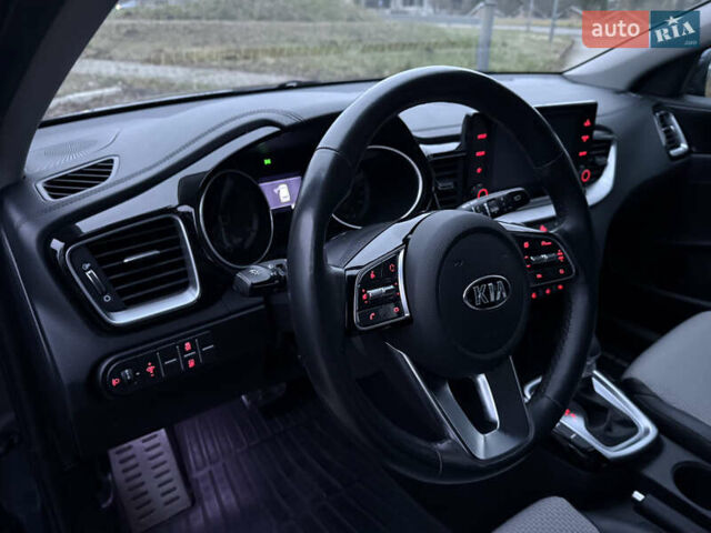 Синий Киа Сид, объемом двигателя 1.59 л и пробегом 87 тыс. км за 16300 $, фото 13 на Automoto.ua
