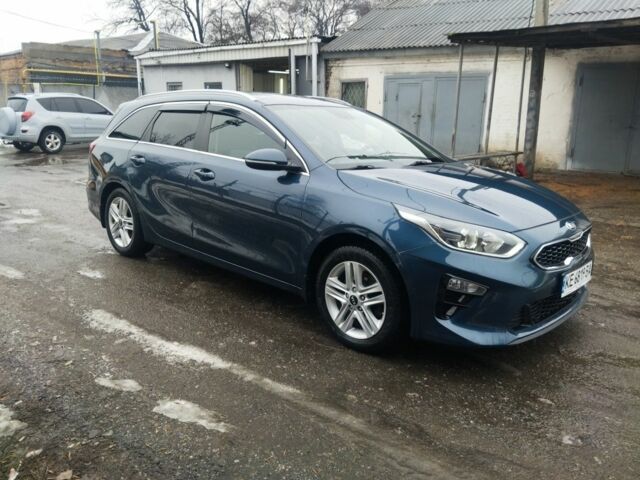 Синий Киа Сид, объемом двигателя 0 л и пробегом 144 тыс. км за 12900 $, фото 5 на Automoto.ua