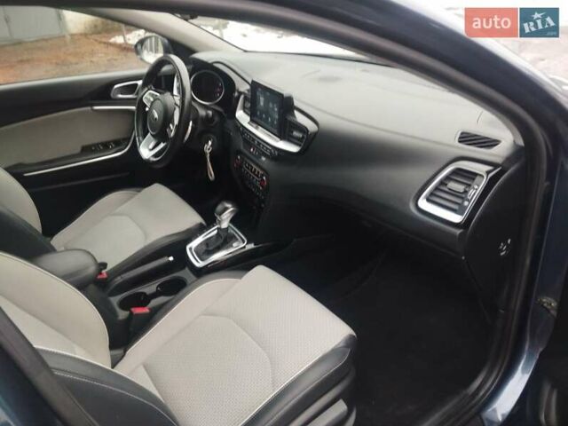 Синій Кіа Сід, об'ємом двигуна 1.59 л та пробігом 144 тис. км за 12900 $, фото 6 на Automoto.ua