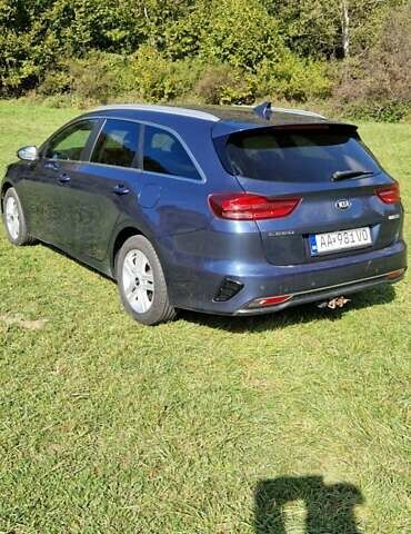 Синий Киа Сид, объемом двигателя 0 л и пробегом 225 тыс. км за 12192 $, фото 8 на Automoto.ua