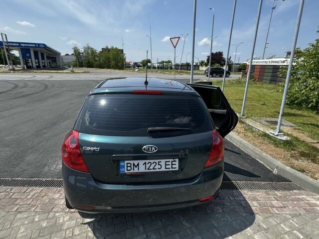 Зеленый Киа Сид, объемом двигателя 1.6 л и пробегом 230 тыс. км за 5250 $, фото 7 на Automoto.ua