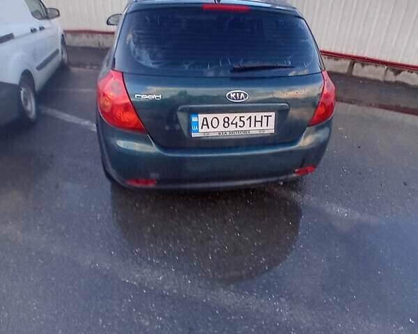 Зелений Кіа Сід, об'ємом двигуна 1.58 л та пробігом 213 тис. км за 3799 $, фото 2 на Automoto.ua