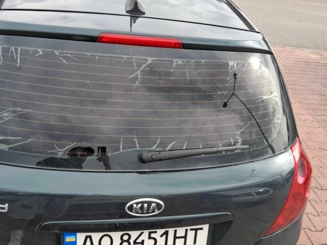 Зеленый Киа Сид, объемом двигателя 1.6 л и пробегом 205 тыс. км за 3700 $, фото 6 на Automoto.ua