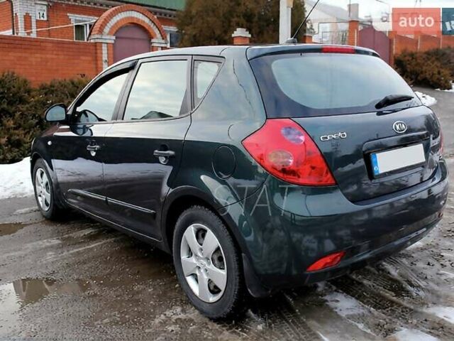 Зелений Кіа Сід, об'ємом двигуна 1.6 л та пробігом 166 тис. км за 7200 $, фото 32 на Automoto.ua