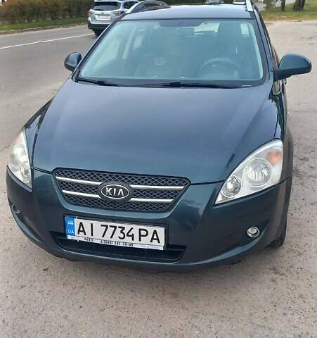 Зеленый Киа Сид, объемом двигателя 1.6 л и пробегом 402 тыс. км за 4900 $, фото 5 на Automoto.ua