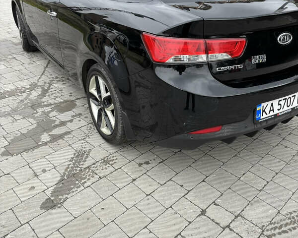 Черный Киа Cerato KOUP, объемом двигателя 2 л и пробегом 204 тыс. км за 8000 $, фото 3 на Automoto.ua