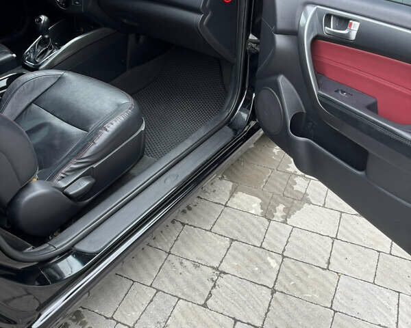 Черный Киа Cerato KOUP, объемом двигателя 2 л и пробегом 204 тыс. км за 8000 $, фото 8 на Automoto.ua
