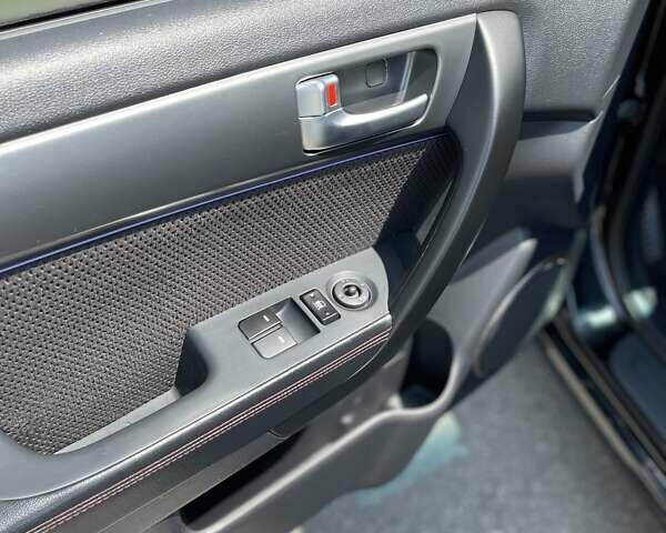 Черный Киа Cerato KOUP, объемом двигателя 2.4 л и пробегом 210 тыс. км за 9000 $, фото 7 на Automoto.ua