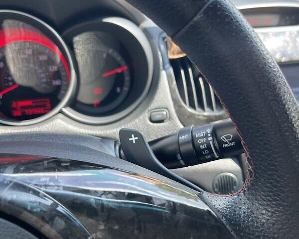 Черный Киа Cerato KOUP, объемом двигателя 2.4 л и пробегом 210 тыс. км за 9000 $, фото 10 на Automoto.ua