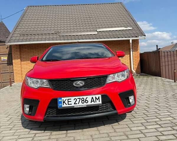 Червоний Кіа Cerato KOUP, об'ємом двигуна 2.4 л та пробігом 182 тис. км за 8500 $, фото 4 на Automoto.ua