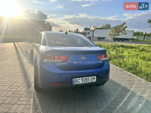 Синий Киа Cerato KOUP, объемом двигателя 2 л и пробегом 144 тыс. км за 8350 $, фото 9 на Automoto.ua